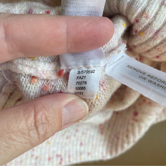 Ann Taylor LOFT 'Sweater Weather' Embroidered Motif Graphic Sweater XS - Picture 8 of 11